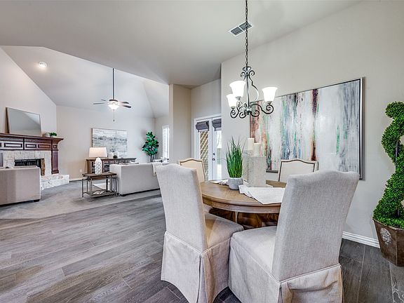 5th image of 3539 Crosshaven Ln