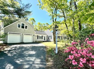 91 Hitching Post Ln, Barnstable, MA 02630
