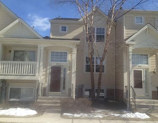 1st image of 813 Essex Cir #853