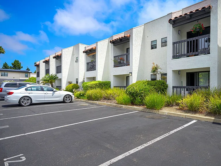 Silverado Apartments - A 55+ Community — Photo 9