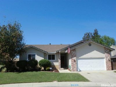 322 Steven Pl, Lathrop, CA, 95330