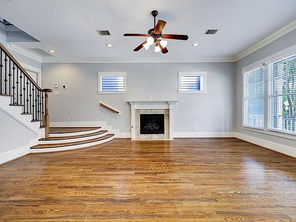 4th image of 1303 W 25th St Unit B