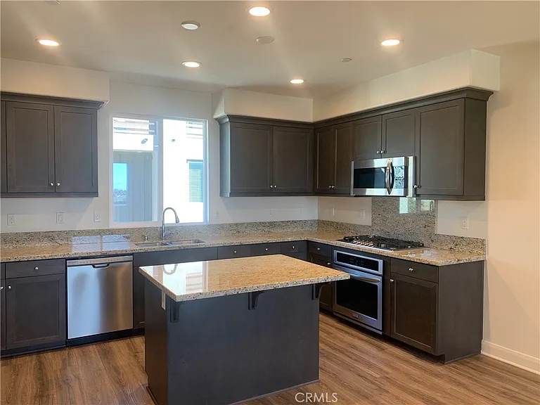 12251 Cielo Dr — Photo 3