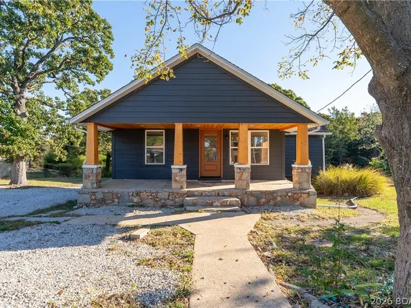 164 Wilkerson Ave, Camdenton, MO 65020