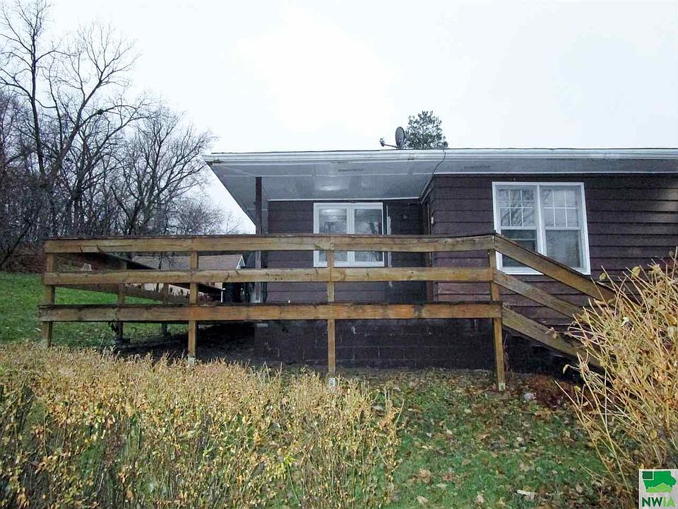 2nd image of 1520 34th St