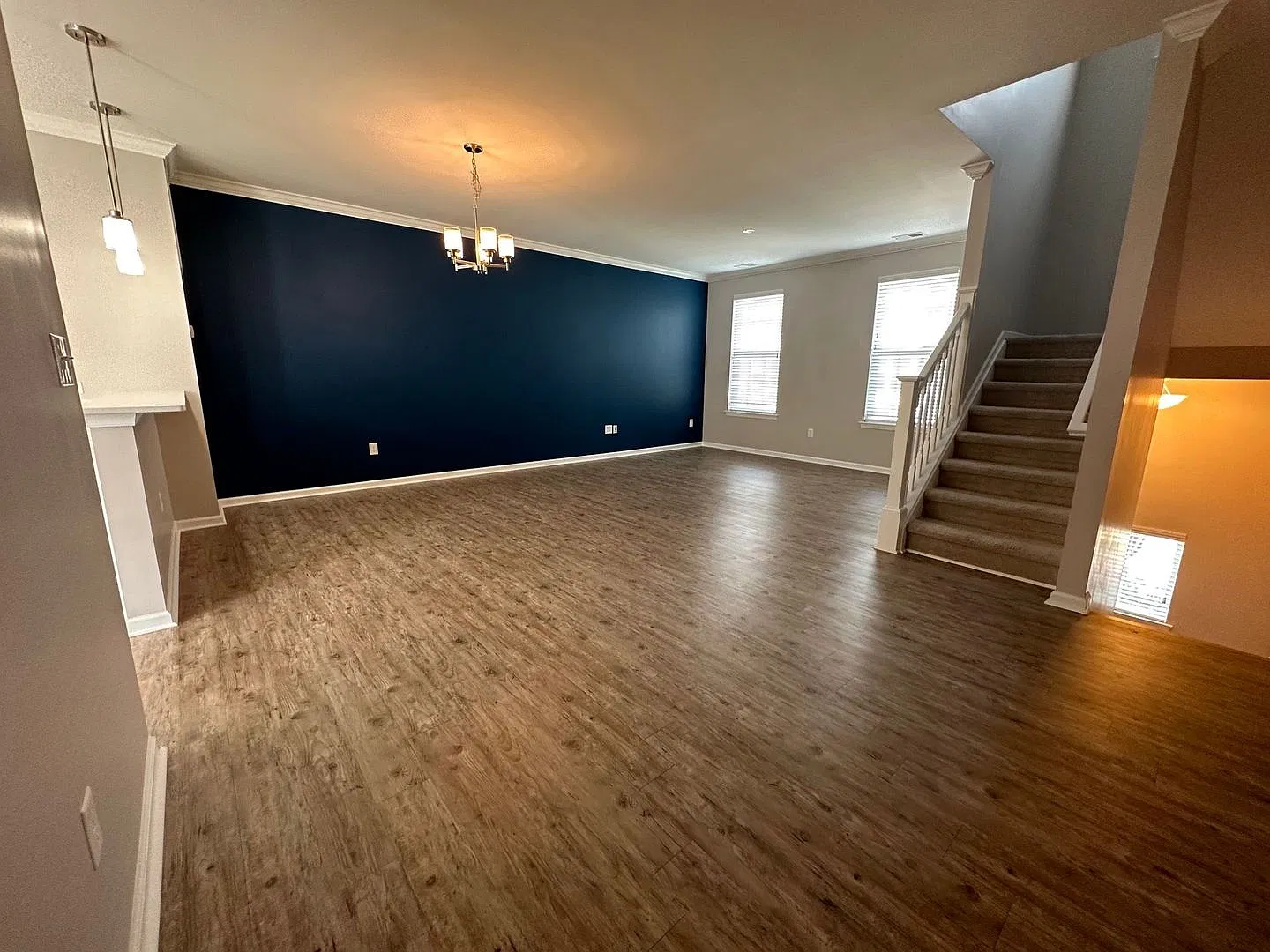 Incredibly modern 3-story home in Spence Crossing!! — Photo 3