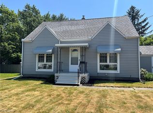696 E Paige Ave, Barberton, OH