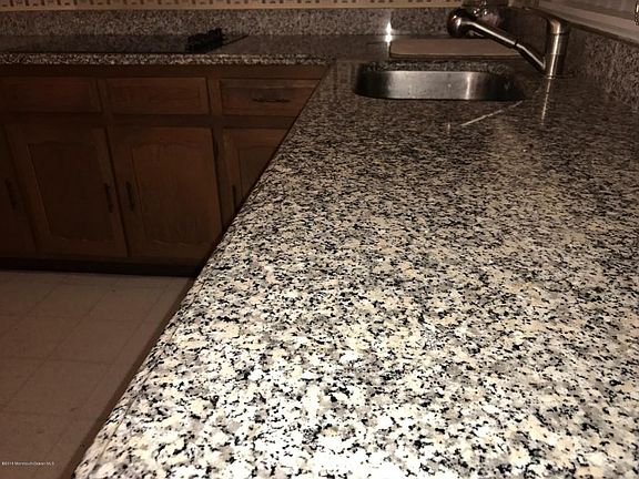 3rd image of 1085A Argyll Cir #100A