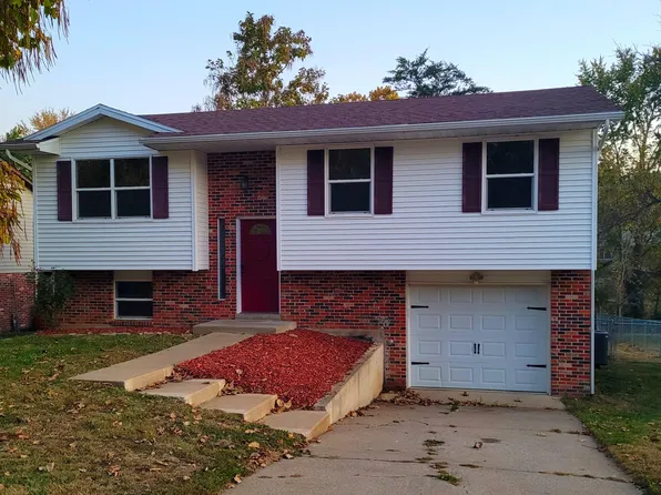 5523 Bradley Dr, Jefferson City, MO 65109