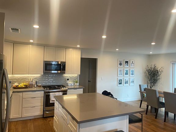 2nd image of 8433 Outlook Ave