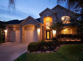 17818 Sugarloaf Bay Dr, Cypress, TX 77429