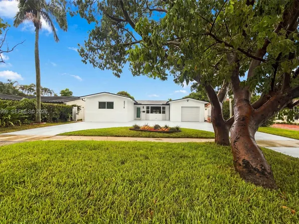 5518 McKinley St, Hollywood, FL 33021