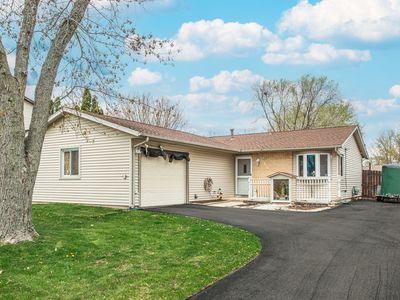 810 Oakton Ave, Romeoville, IL, 60446