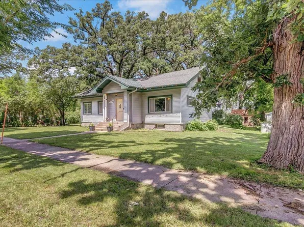 35 7th Ave SE, Hutchinson, MN 55350