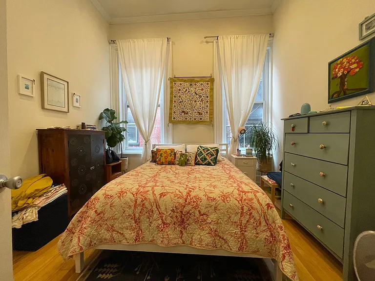 1729 Spruce Street — Photo 3