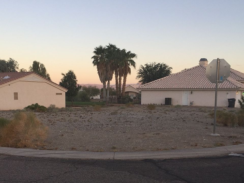 1st image of 2145 E Desert Lakes Dr