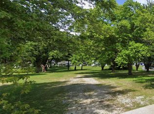 30 Zeno St, Perryville, MO 63775