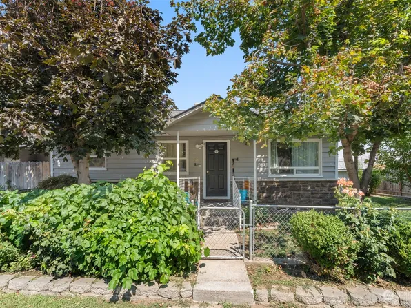 1050 Westwood Avenue, Wenatchee, WA 98801