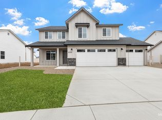 8281 E Bright Angel Dr, Nampa, ID 83687