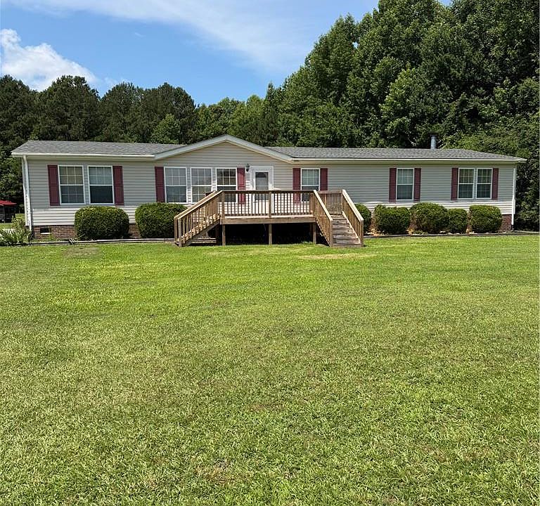 1st image of 19 Wiggins Ln