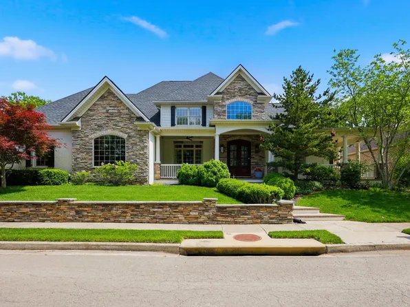 2901 Fairfax Ln, Lexington, KY 40509