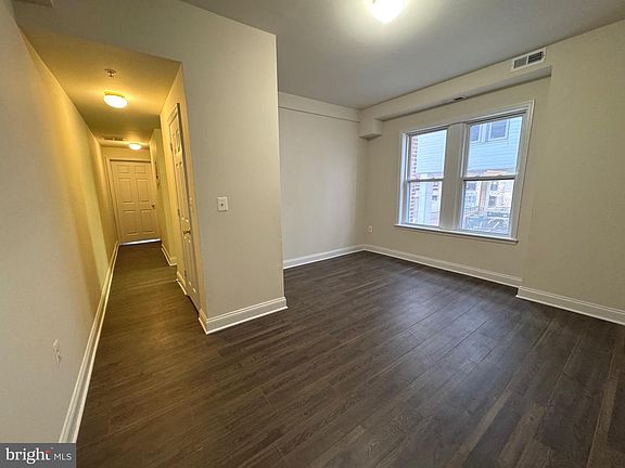 4th image of 1340 Fairmont St NW APT 3