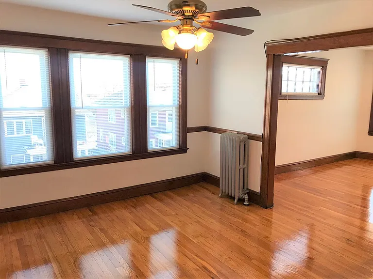 3 Edgar Ct #2 — Photo 4