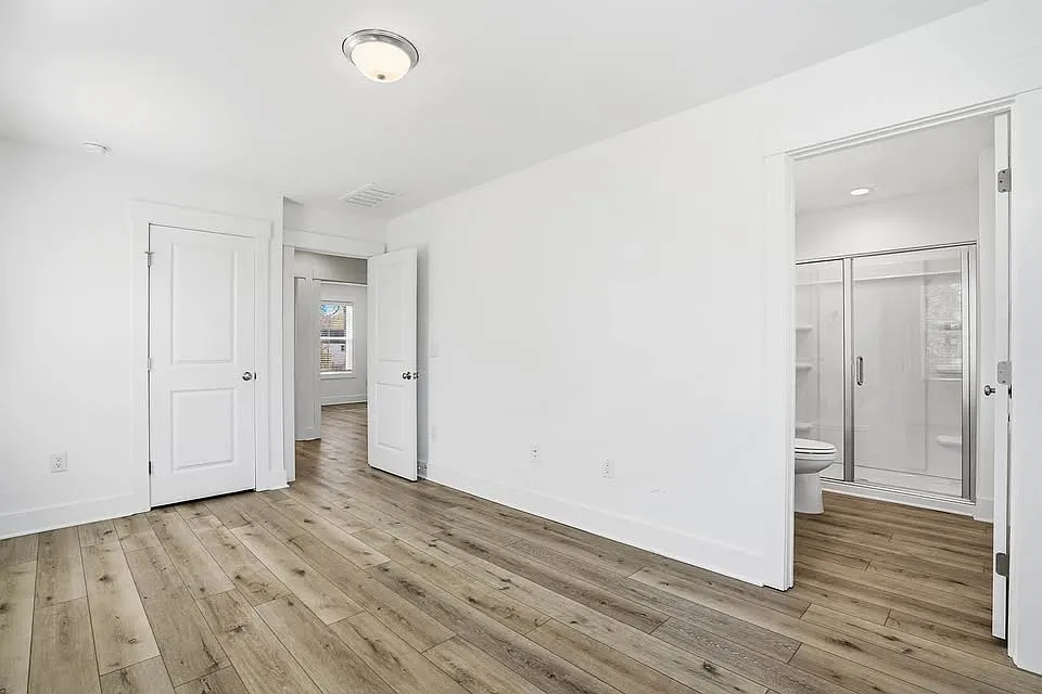 3 bed, 2.5 bath, 1400 sqft, $1,900 — Photo 4