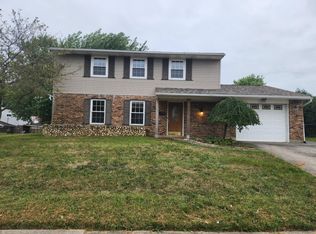 7048 Safari Dr, Dayton, OH 45424