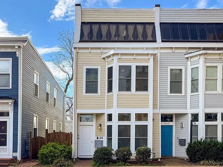 1008 Pendleton St #2B — Photo 2