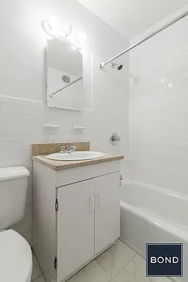 Rented by Bond New York | media 3