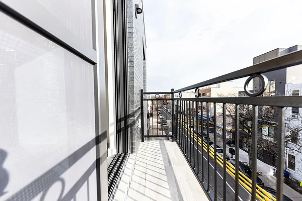 Rented by Oxford Property Group | media 8