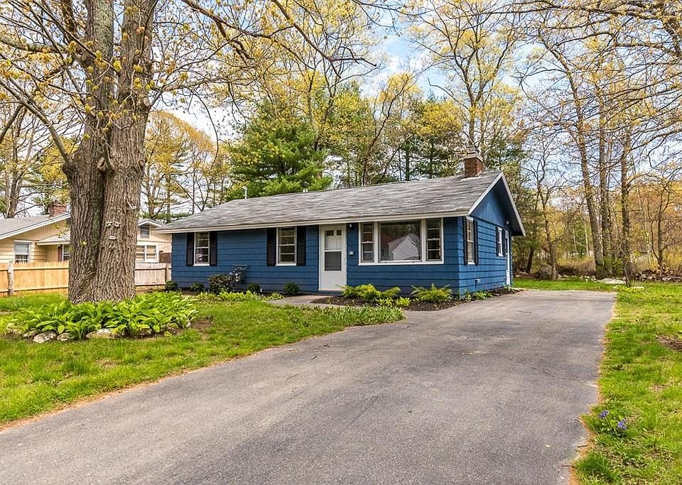 1st image of 210 Carl Ave