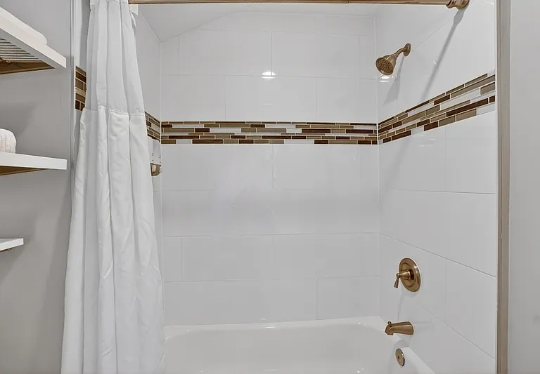 3615 Eastern Ave #1 — Photo 18