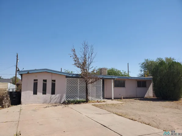 2805 S Emerald Dr, Roswell, NM 88203