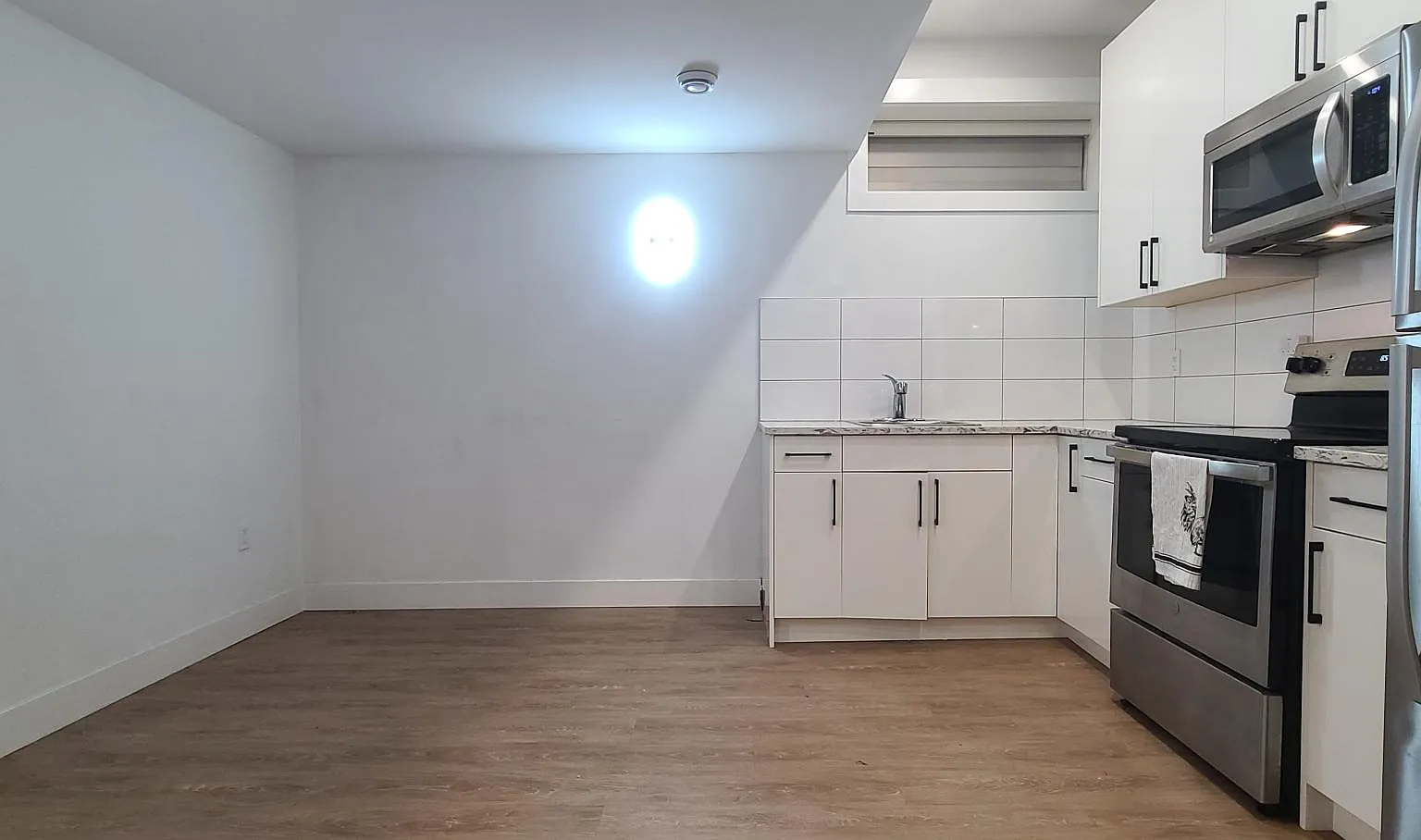 1 bed, 550 sqft, $1,350 — Photo 4