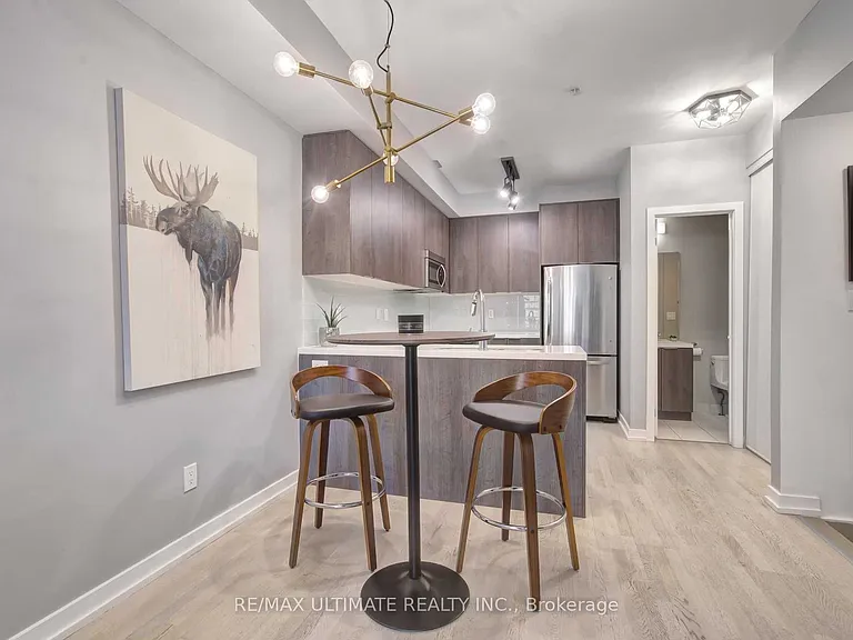 140 Broadview Ave #30 — Photo 7