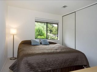 18 Woodstock Ct, San Rafael, CA 94903