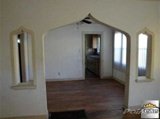 1317 W 73rd St, Los Angeles, CA 90044