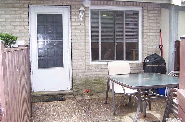 1st image of 27 Birchwood Dr