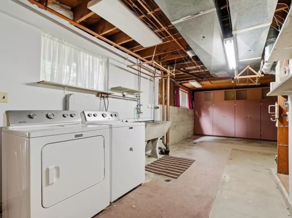3 bedroom rental in Burnaby — photo 52