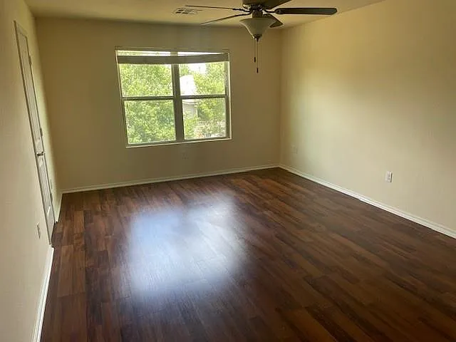 10201 Gertrudis Loop — Photo 15