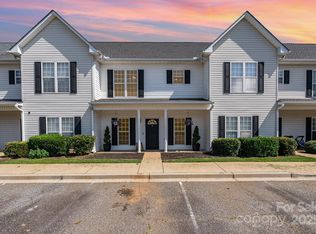 28 Ridgestone Cir, Mauldin, SC 29662