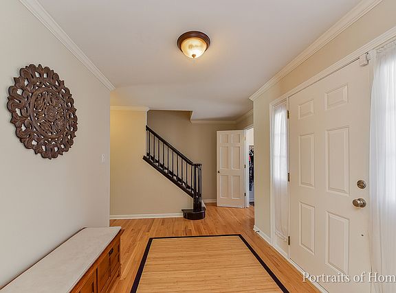 2nd image of 568 Du Pahze St