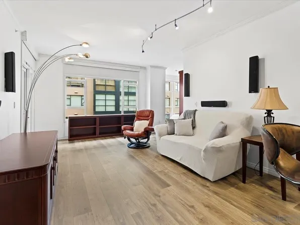 530 K St Unit 410, San Diego, CA 92101