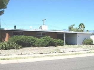 7349 E Calle Cuernavaca, Tucson, AZ 85710