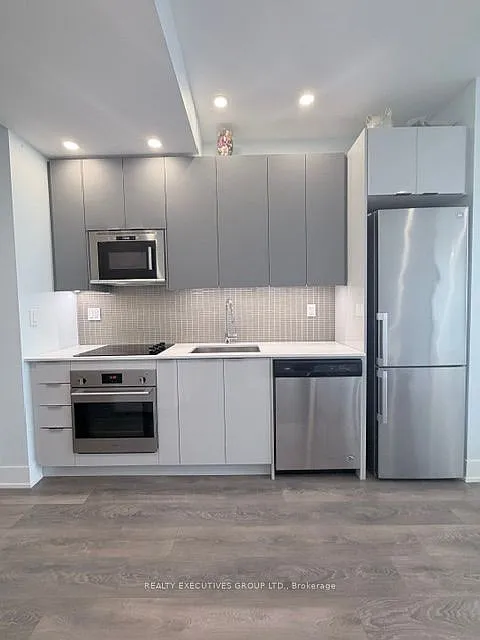 2 bed, $2,290 — Photo 3