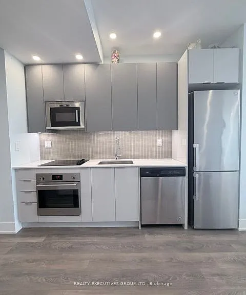2916 Highway 7 Rd #1706 — Photo 3