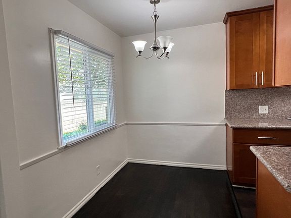 4th image of 6211 Afton Pl APT 3