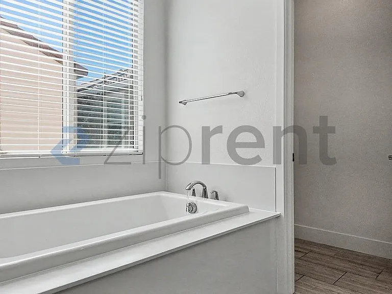 10568 Trill Way — Photo 48